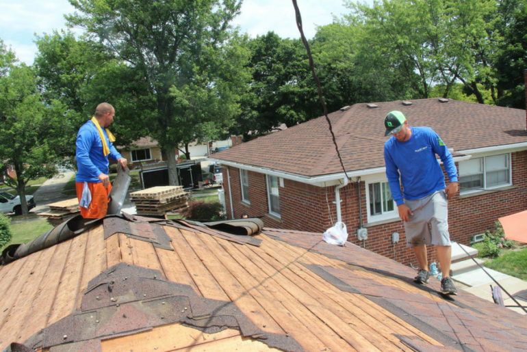 13 Questions to Ask Before you Hire a Roofing Contractor in Dearborn Michigan
